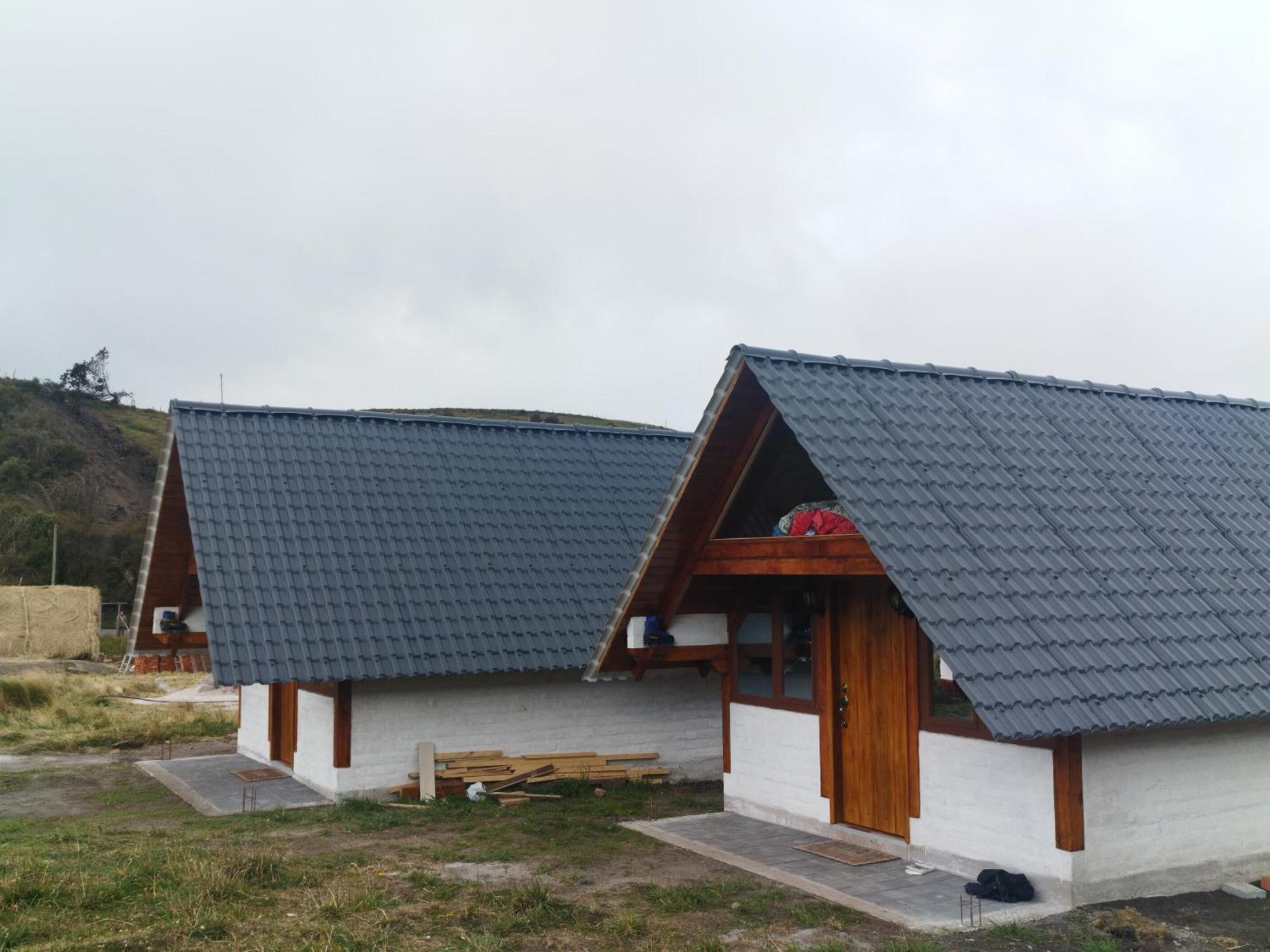 Chimborazo Basecamp Hotel Exterior photo
